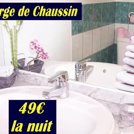 L'auberge De לינה וארוחת בוקר 3*